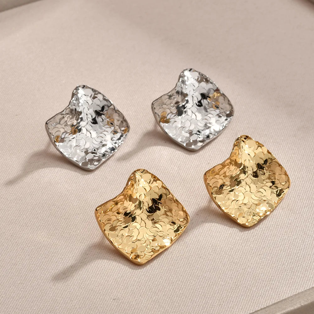 Fashion Copper Stud Earrings Pleated Metal Flashing Texture Earpins Round Square Irregular Earrings Wholesale European American