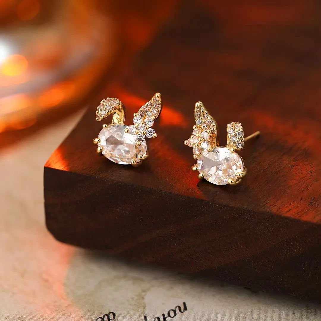 Women Square Dogs Origami Crane Shape Small Stud Earring Fashion Cute Elegant High Quality Jewelry Accessories for Female Daily