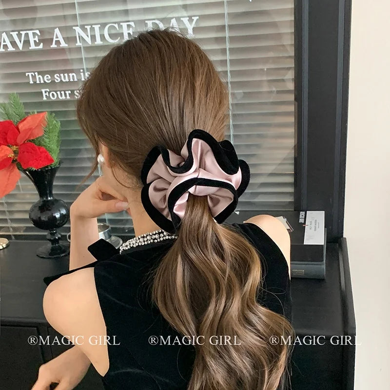 Fashion Lustrous Trendy Flowers Scrunchies for Girls Satin Luxurious Hair Ties Elegant for Women Ladies Hair Accessories Chic