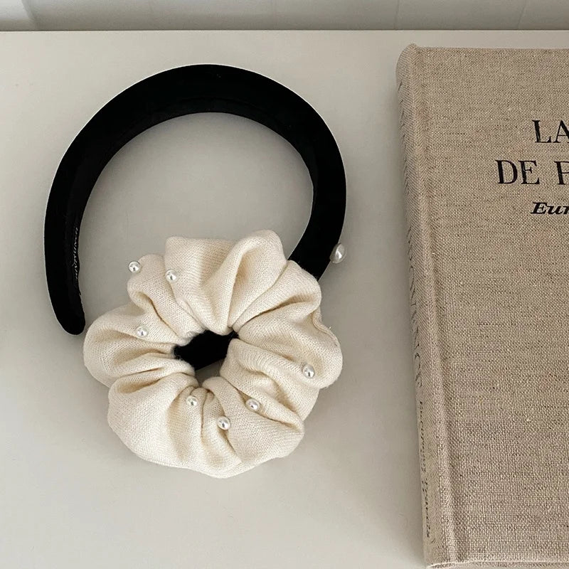 Fashion Solid Color Simple Minimalistic Scrunchies for Girls Sweet Elegant Hair Ties for Women Ladies Hair Accessories in Stock