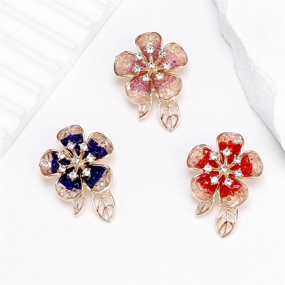 Fashion Flowers Glitter Sparking Floral Brooches for Girls Sweet Simple Pins Jewelry for Women Ladies Accessories New Design
