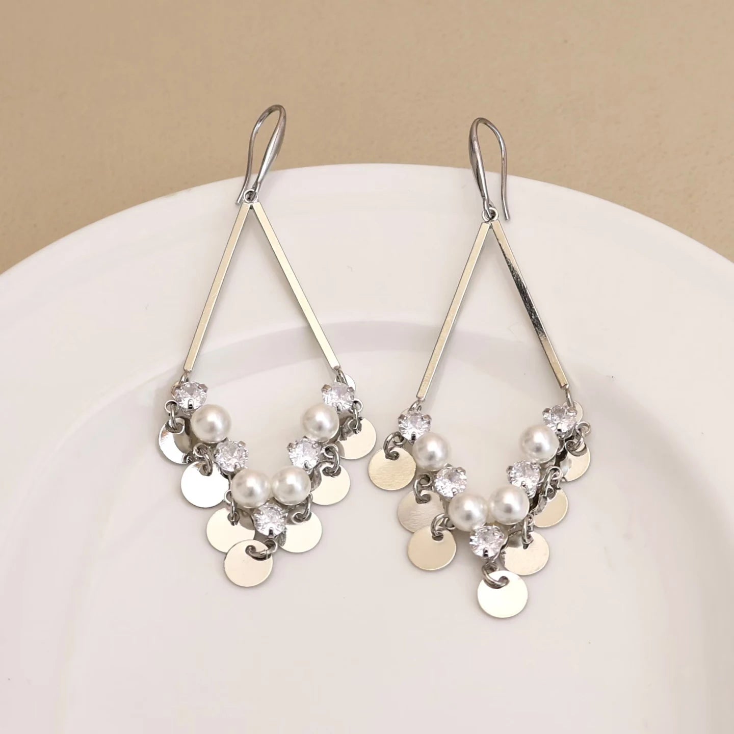 Fashion Trendy Luxury Vintage Refined Drop Earrings for Girls Graceful Tassel Jewelry for Women Ladies Accessories Wholesale