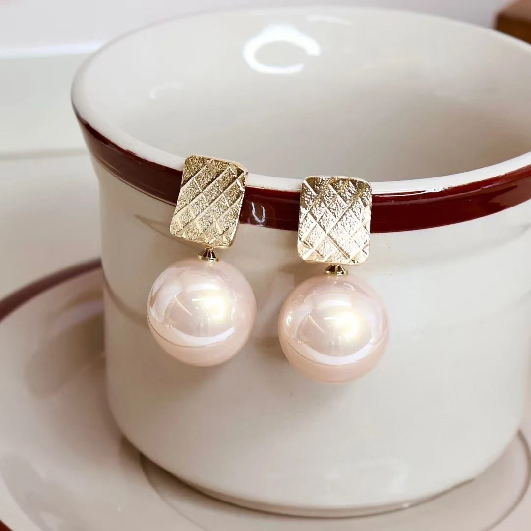 Fashion Luxury Elegant Dainty Refined Drop Earrings for Girls Sweet Imitation Pearl Jewelry for Women Ladies Accessories Chic