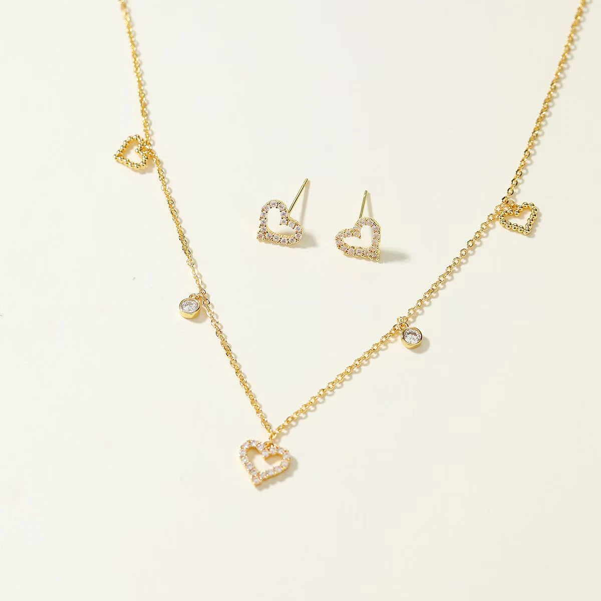 Glamorous Refined Dainty Charms Necklaces for Girls Elegant Stud Earrings Jewelry Sets for Women Ladies Accessories Wholesale