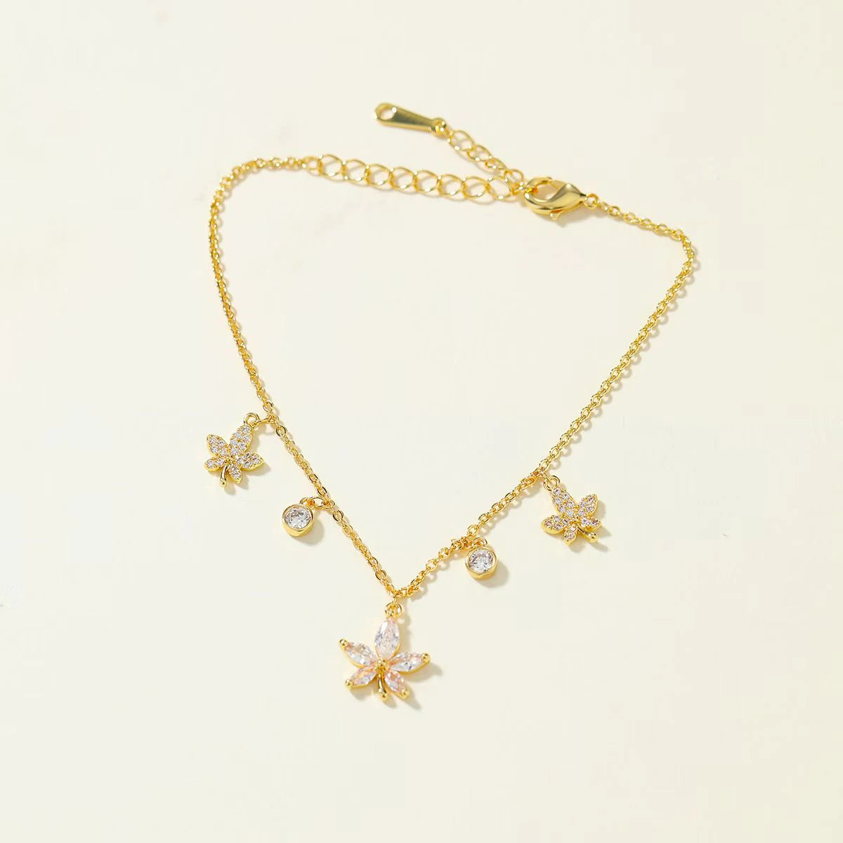 Simple Classic Minimalistic Luxury Bracelets for Girls Sweet Refined Jewellry for Women Ladies Accessories Female Bijuterias