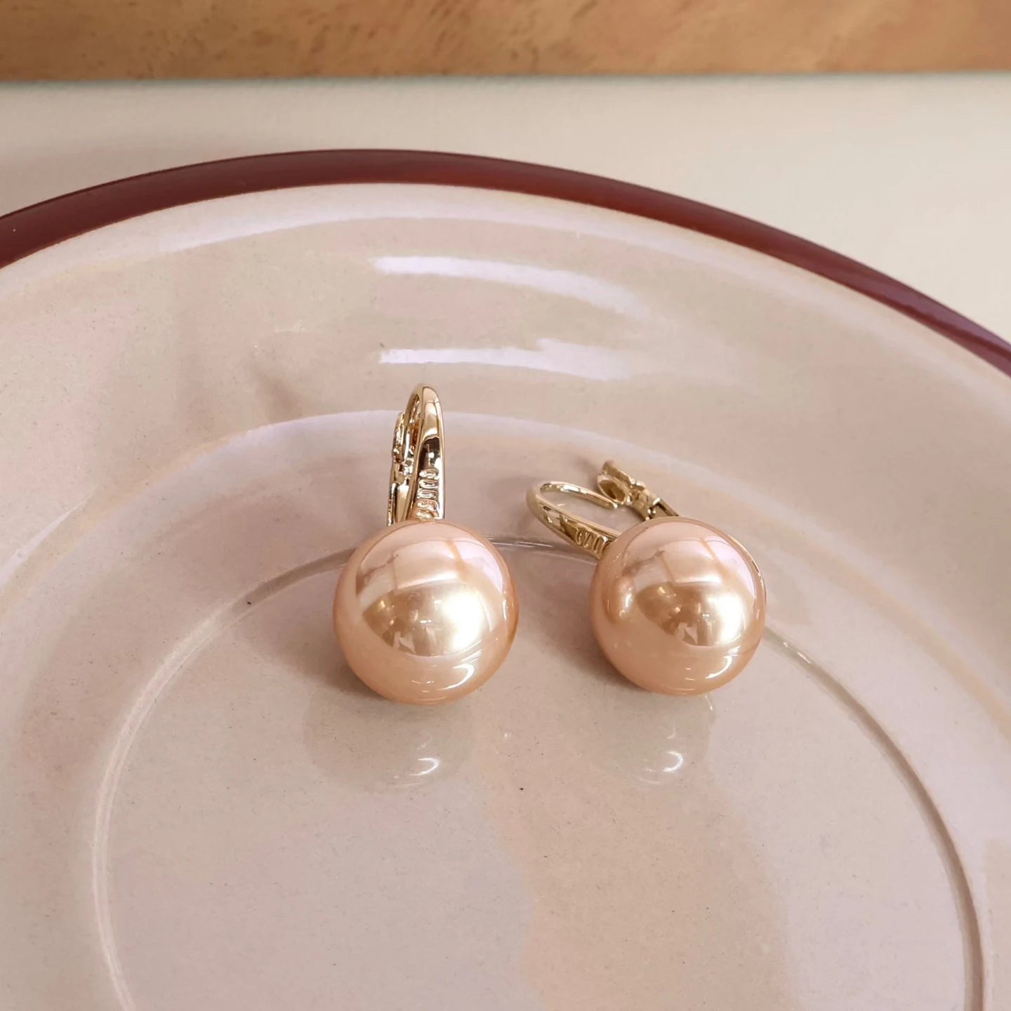 Fashion Simple Classic Elegant Drop Earrings for Girls Sweet Imitation Pearl Dainty Jewelry for Women Lady Accessories Wholesale