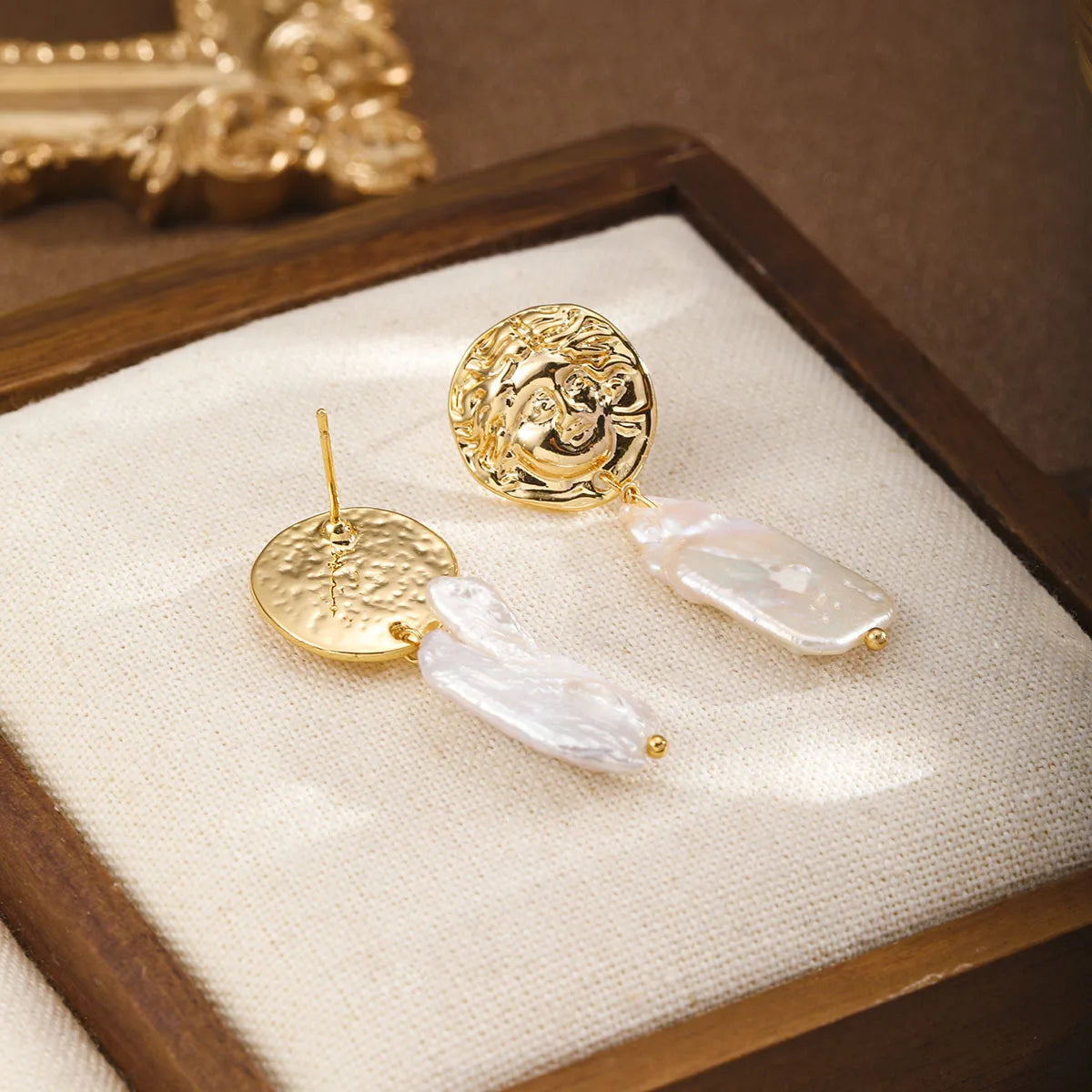 Fashion S925 Silver Baroque Pearl Drop Earrings for Girls Elegant Classic Simple Jewelry for Women Ladies Wholesale Low MOQ