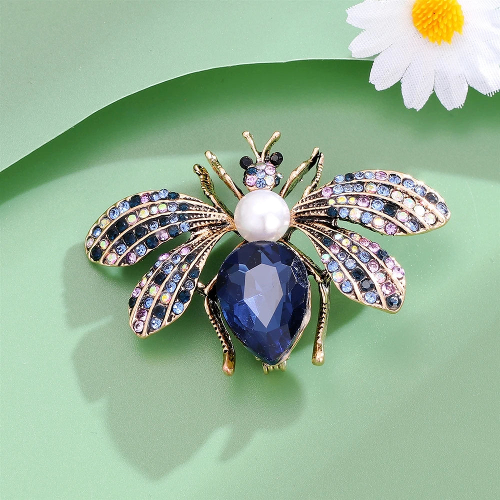 Fashion Luxury Animals Bees Vintage Rhinestone Brooches for Girls Sweet Elegent Retro Pins Jewelry for Women Ladies Accessories