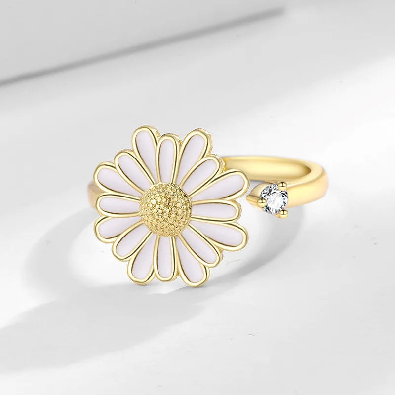 Fashion Rotatable Daisy Flower Rings Women's Opening Adjustable Stress-relief Elegant Cute Rings Accessories Wholesale Hot Sales