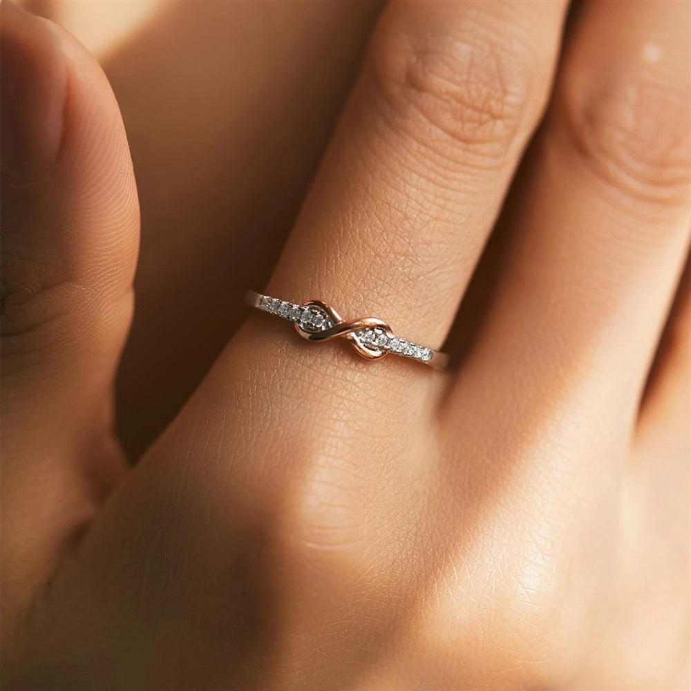 Hot Mujer Lucky 8-shaped Zirconium Ring Women's Fashionable Simple Style Customizable Rings Affordable Luxury Jewelry Accessory