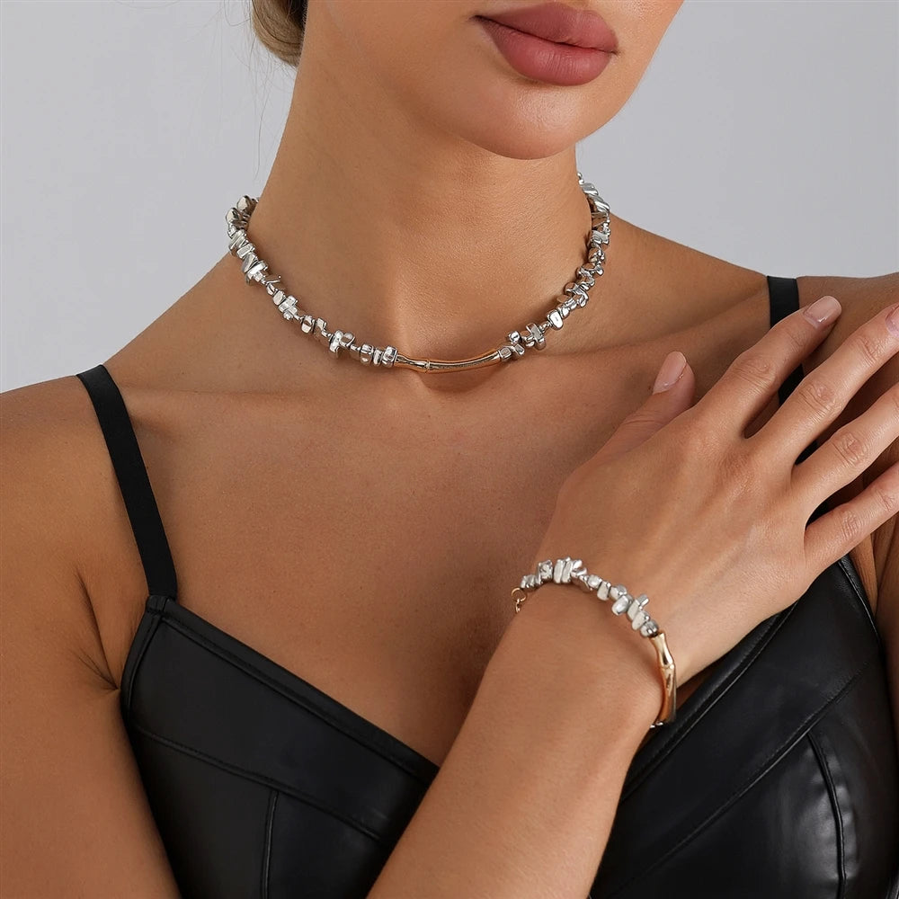 Fashion Trendy Mental Minimalistic Simple Necklaces for Girls Spicy Sweet Jewelry for Women Ladies Accessories Wholesale