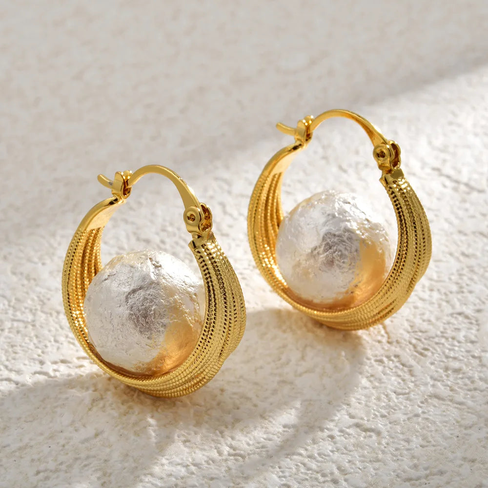 Female Unique Trendy Earrings Retro Hemp Pattern Earclips High-end Beads and Imitation Pearl Elegant Fashion Earrings Jewelry