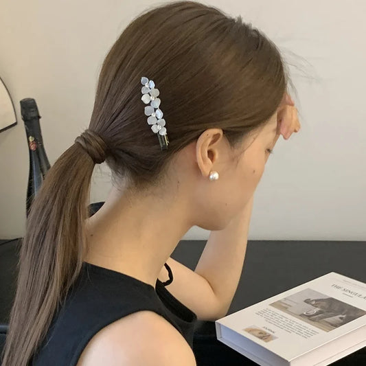 Elegant Sweet Flower Lustrous Glitter Hair Clips for Girls Chic Fashion Alligators for Women Ladies Hair Accessories in Stock