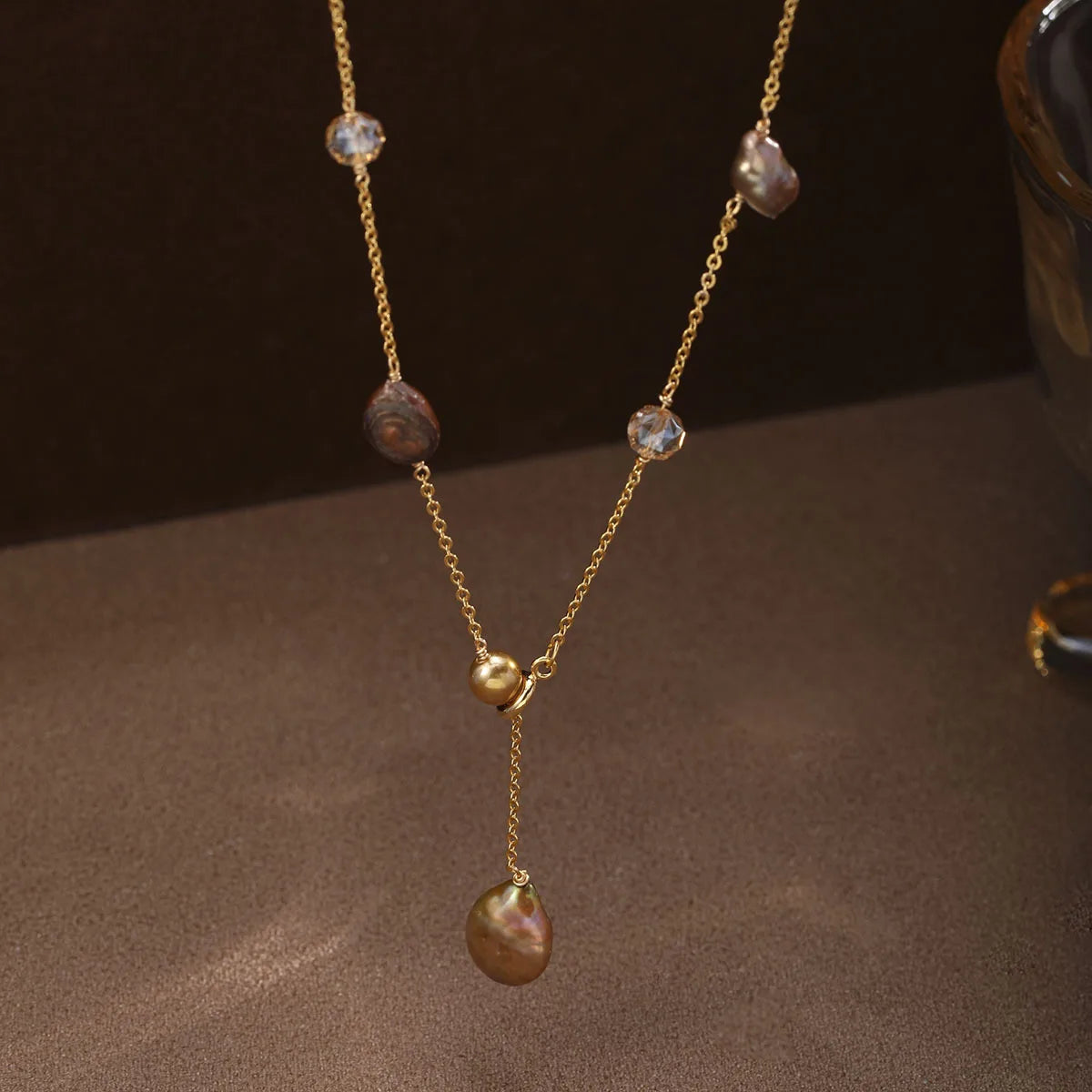 Female Vintage Elegant Glass Glaze Baroque Pearl Necklace Low MOQ in Stock Fashion Trendy Jewelry for Women Daily Party Use