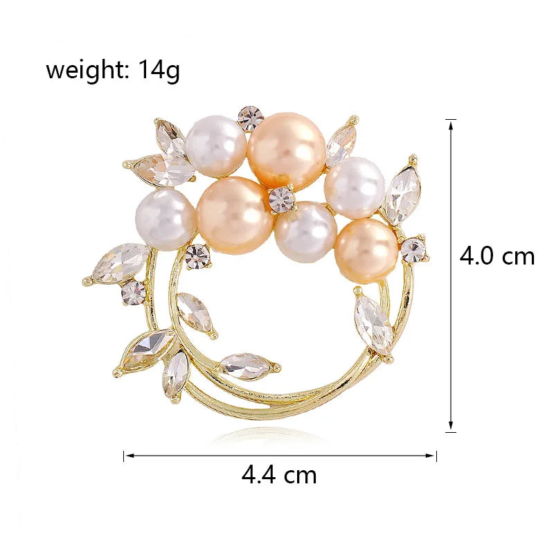 Fashion Simple Elegant Imitation Pearl Brooches for Girls Stylish Trendy Pins Jewelry for Women Ladies Accessories Wholesale