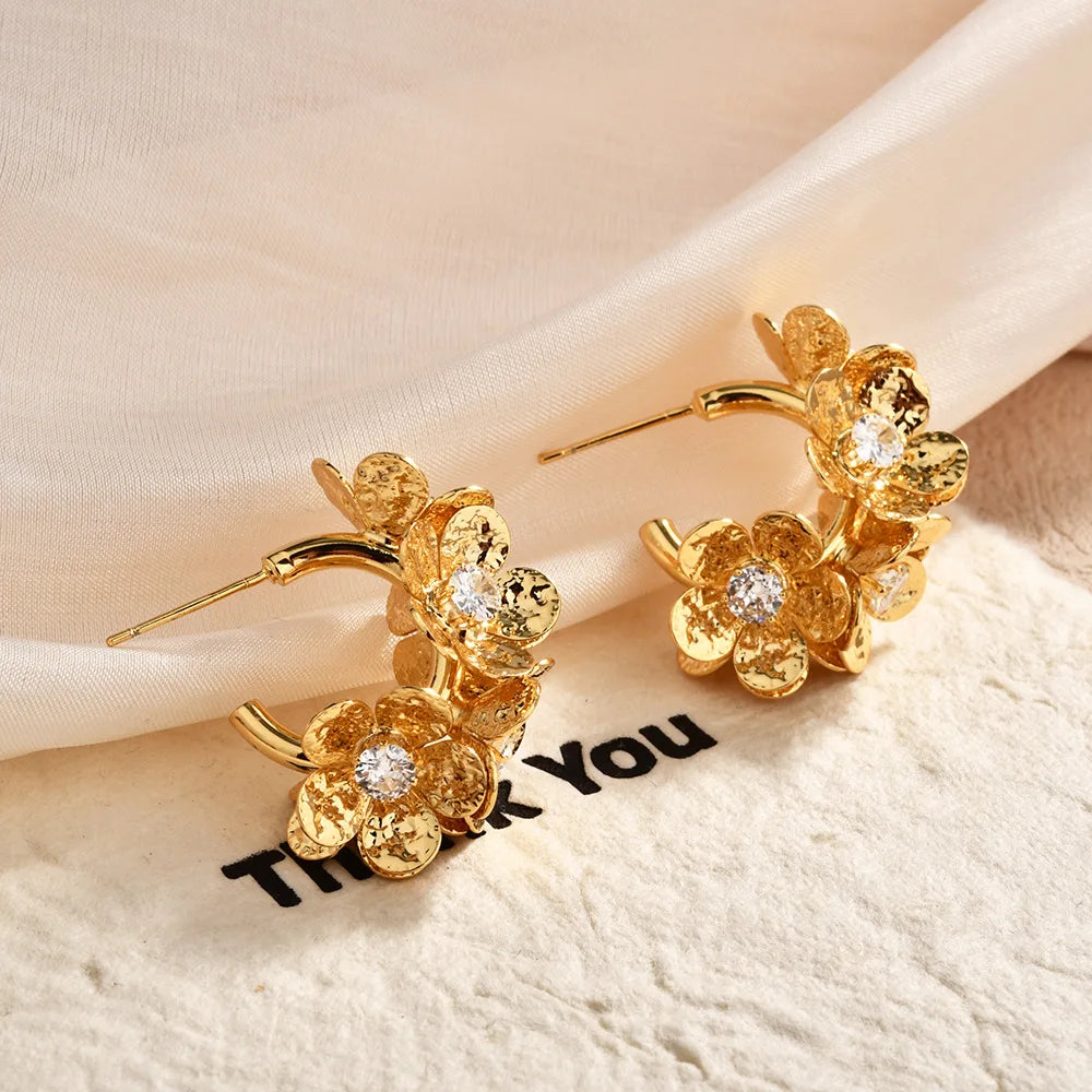 Women's Super Fairy Flower Stud Earrings Metal Zircon High-end Sweet Elegant Earrings Korean-style Simple Accessories Wholesale