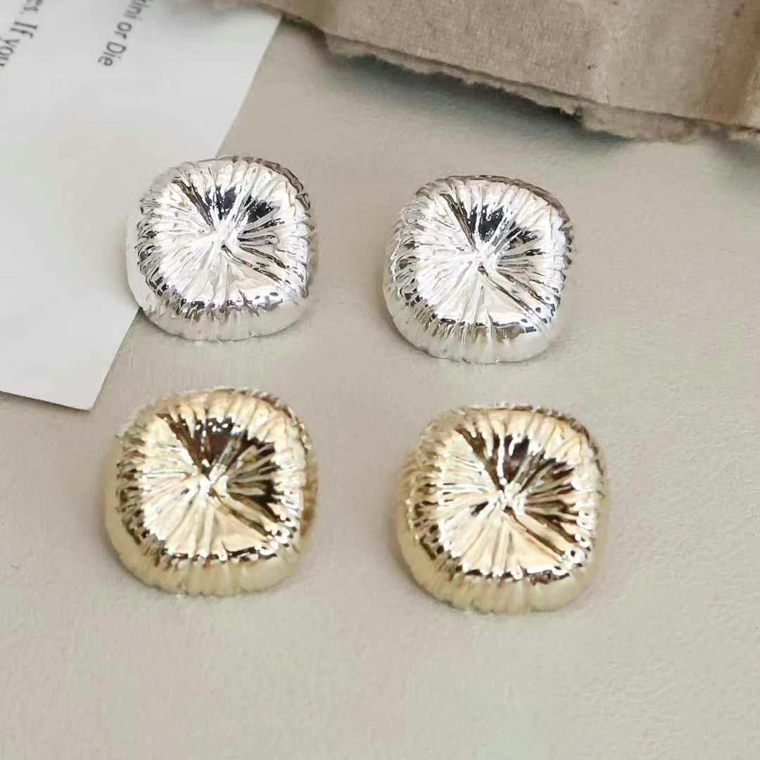 Girls Creative Design Latest Solid Color Medium Stud Earring Fashion Affordable Dainty Wholesale Jewelry Accessories for Causal