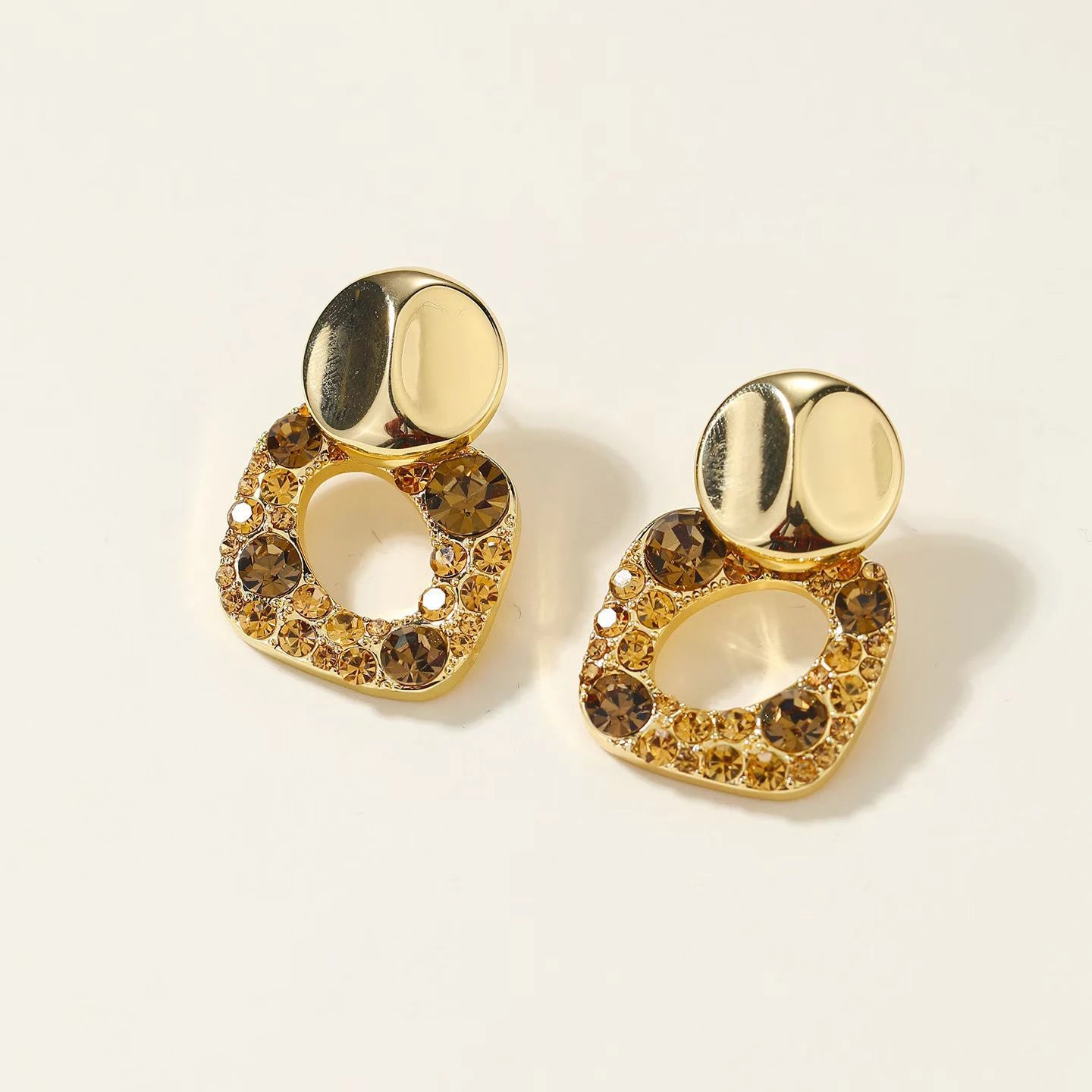 Luxury Glitter Charms Glamorous Drop Earrings for Girls Elegant Dainty Jewelry for Women Ladies Accessories Chinese Supplier