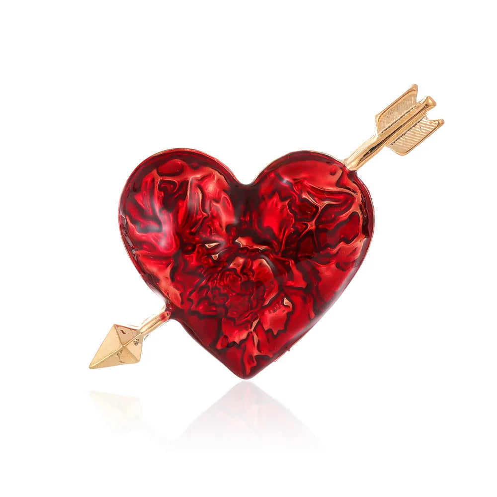 Fashion Trendy Heart Shaped Cupid Brooches for Girls Sweet Elegant Stylish Graceful Jewelry for Women Ladies Accessories Chic