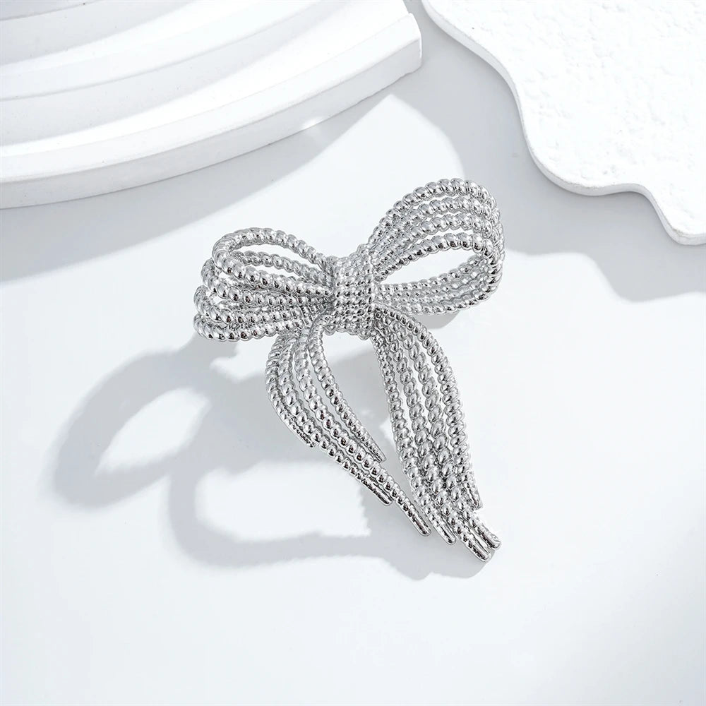Fashion Simple Minimalistic Bowknot Brooches for Girls Trendy Classic Vintage Jewelry for Women Ladies Accessories Wholesale