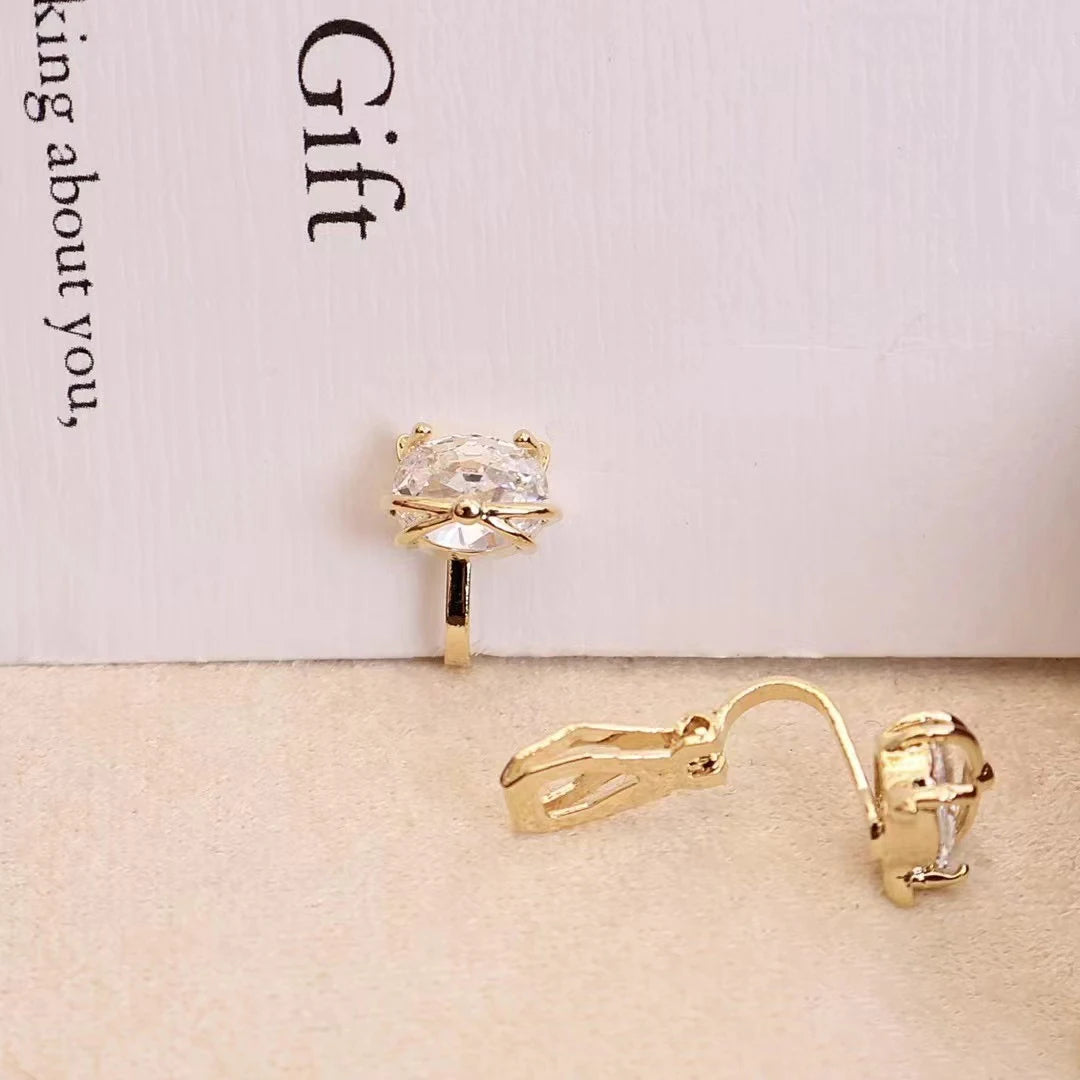 Ladies Cat Shape Imitation Pearl Small Clip-on Earring Sparking Glitter Fashion Cute Wholesale High Quality Jewelry Accessories