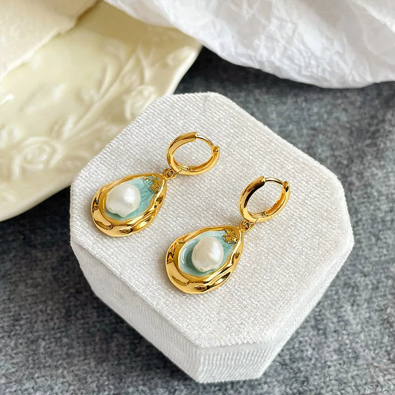 Women Elegant Green Copper Plated 18K Real Gold Freshwater Pearls Earring Jewelry Low MOQ Mixed Order Accepted for Daily Use