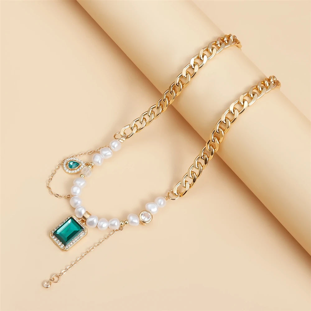 Fashion Luxury Glitter Rhinestone Trendy Necklaces for Girls Sweet Elegant Jewelry for Women Ladies Accessories Stylish Chic