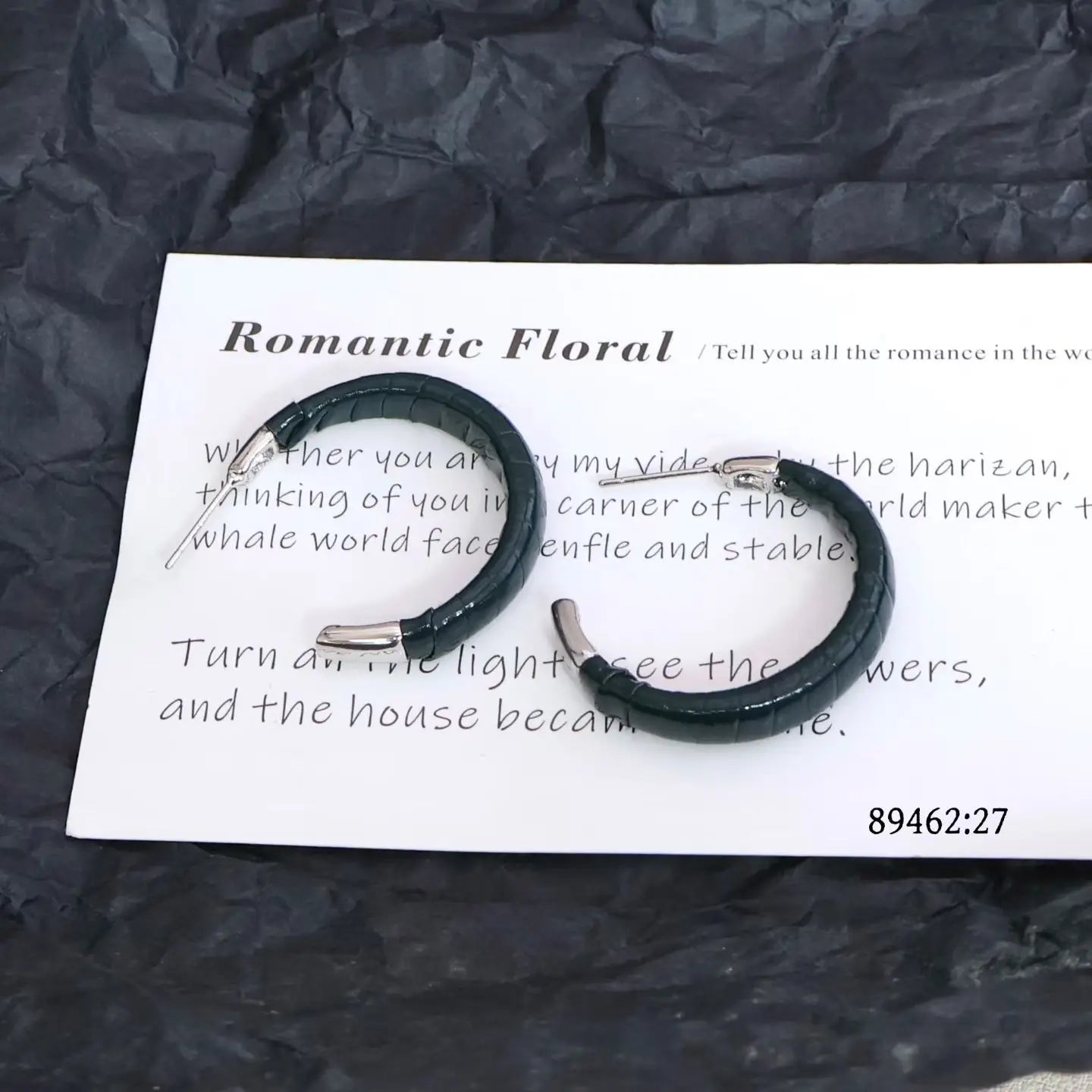 Women Hot Sale Creative Design Small Hoop Earring Fashion Elegant Graceful Charms Lightweight Bulk Jewelry Accessories for Daily