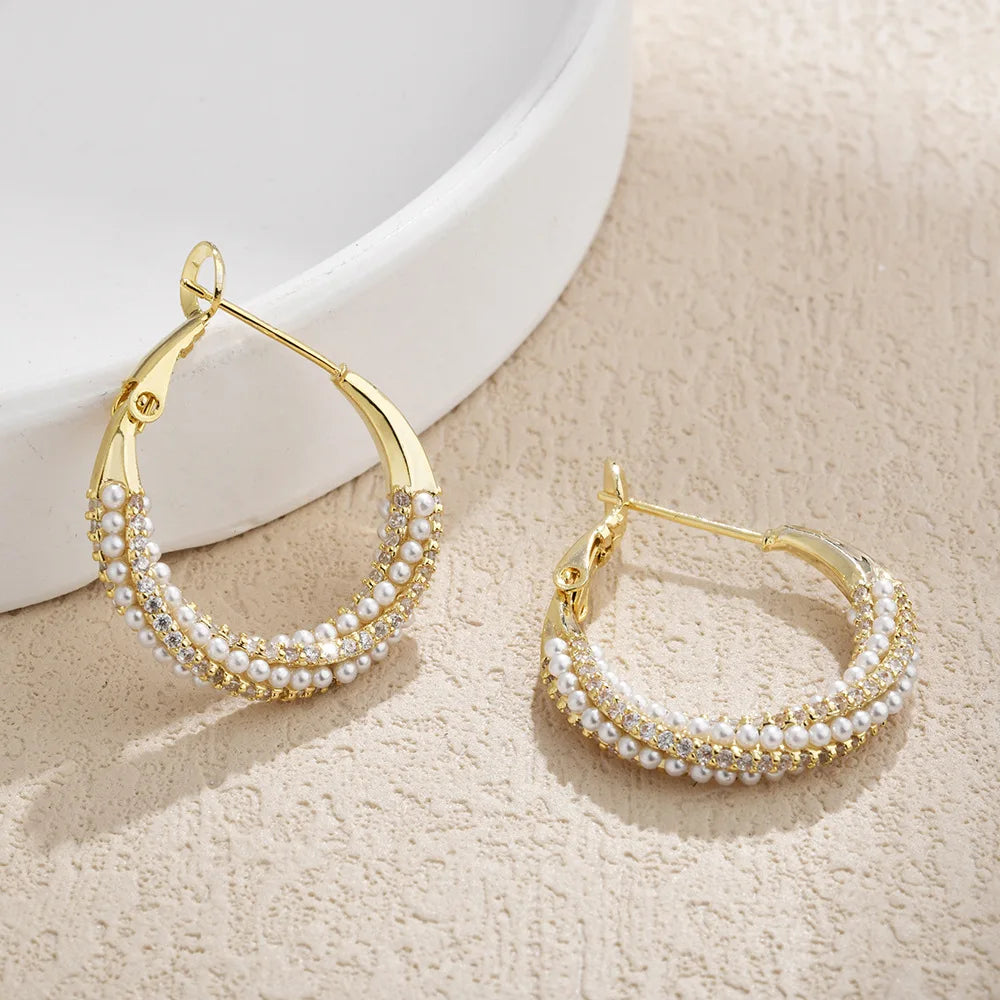 French Imitation Pearl Twisted Hoop Earring 14K Gold Plated Women Elegant Geometric Earrings Fashion Jewelry for Party Wholesale