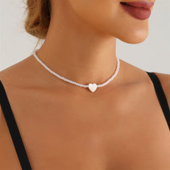 Fashion Simple Sweet Beads Heart Shaped Necklaces for Girls Stylish Glamorous Jewelry for Women Ladies Accessories Wholesale