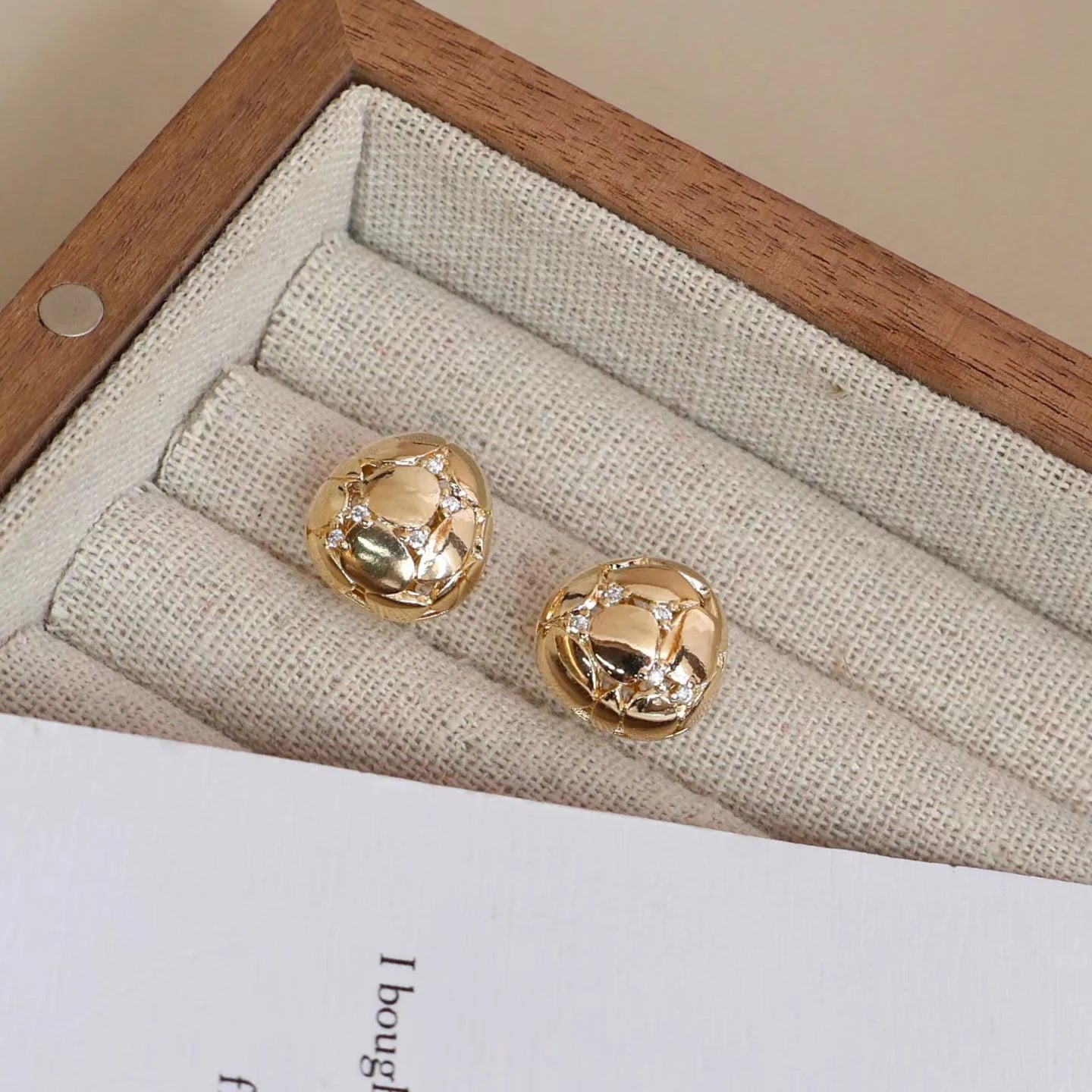 Ladies Star Irregular Shape Small Mini Stud Earring Fashion Elegant Simple High Quality Bulk Jewelry Accessories for Office Use
