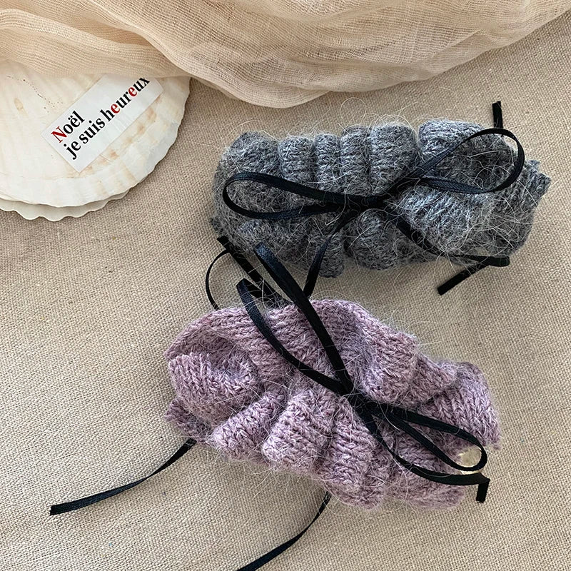 Fashion Ribbon Bowknot Solid Color Winter Hair Clips for Girls Trendy Elegant Banana Clips for Women Ladies Hair Accessories