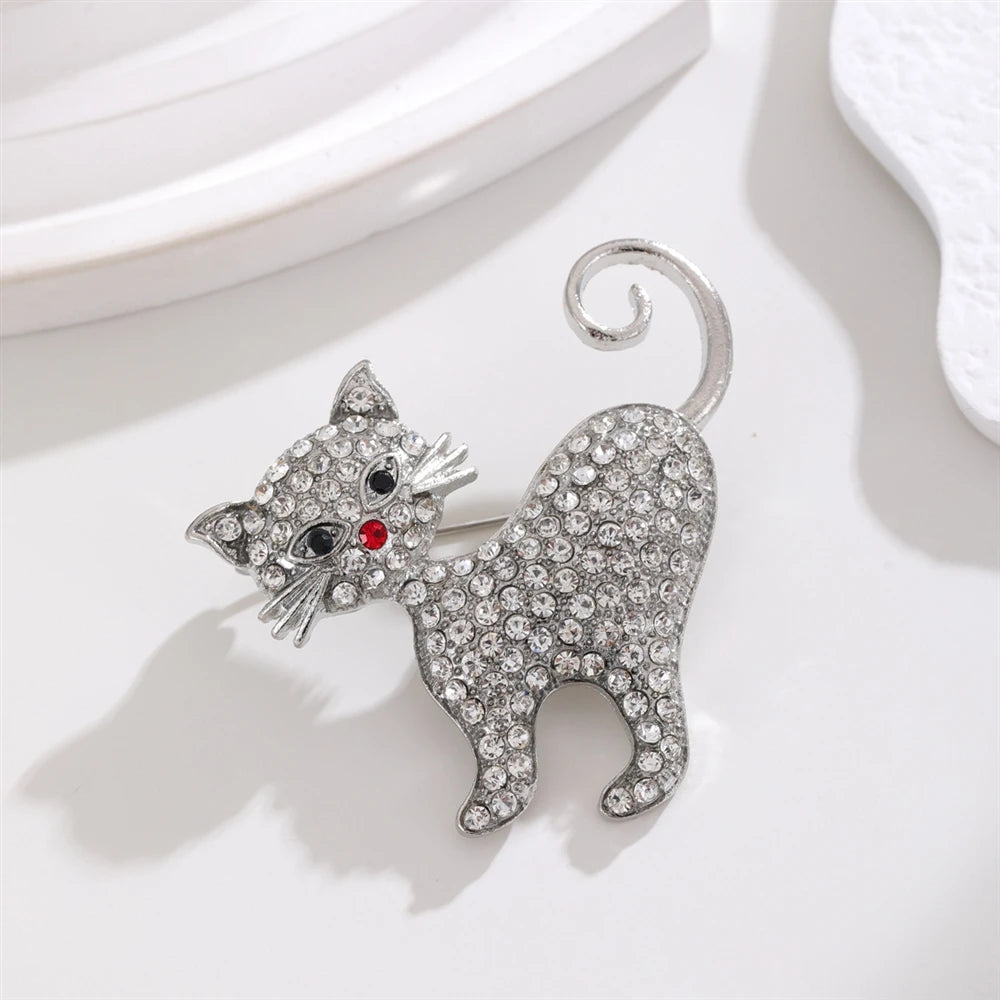 Fashion Cat Glitter Rhinestone Puppy Sweet Brooches for Girls Stylish Animals Pins Jewelry for Women Ladies Accessories Chic