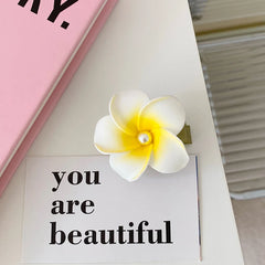 Classic Cute Yellow Flower Hair Clips for Girls Elegant Fashion Vacation Trendy Alligator for Women Ladies Hair Accessories