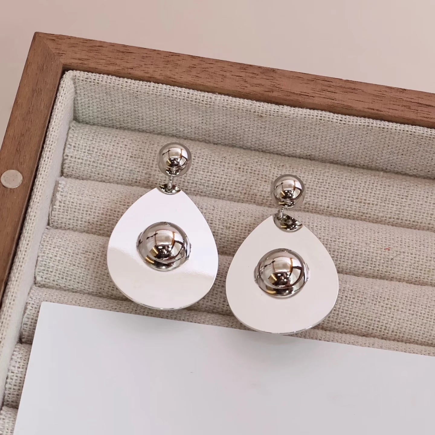 Fashion Sweet Elegant Simple Minimalistic Drop Earrings for Girls Classic Charms Refined Jewelry for Women Ladies Accessories