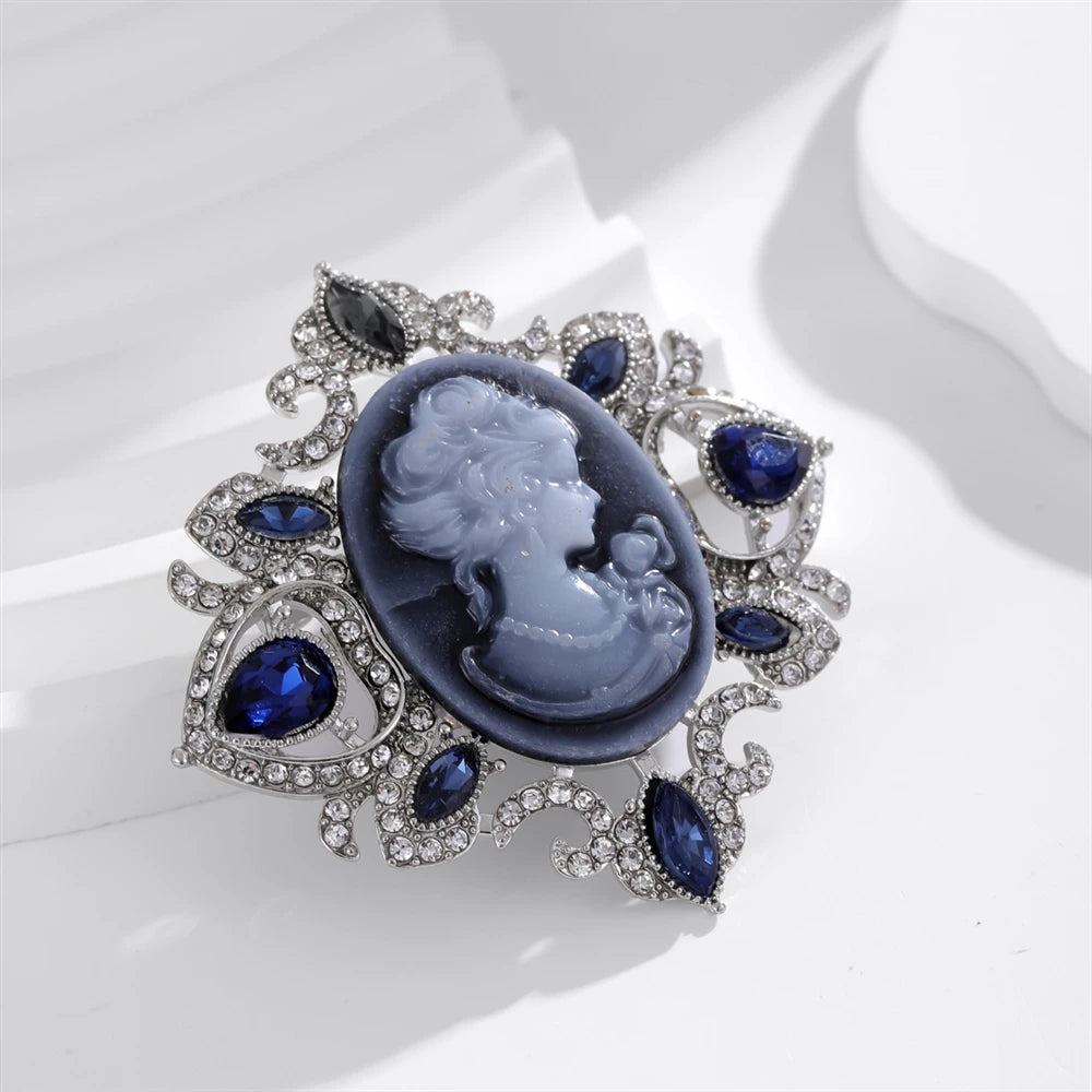 Fashion Vintage Retro Elegant Dainty Brooches for Girls Sweet Graceful Classic Pins Jewelry for Women Ladies Accessories Chic