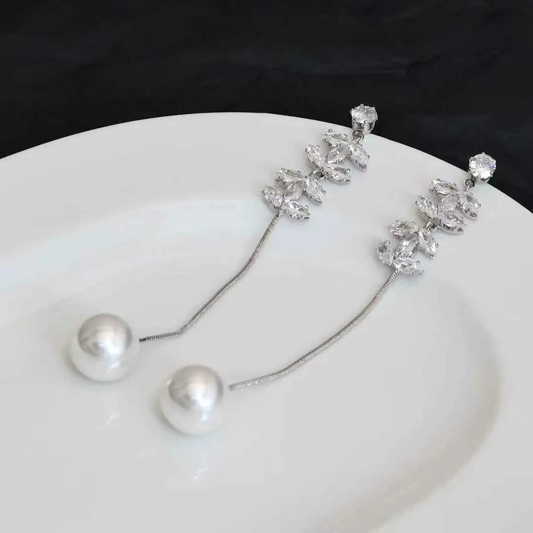 Women Small Rhinestone Imitation Pearl Flower Decorative Small Drop Earring Fashion Elegant Glitter Bulk Daily Jewelry Accessory
