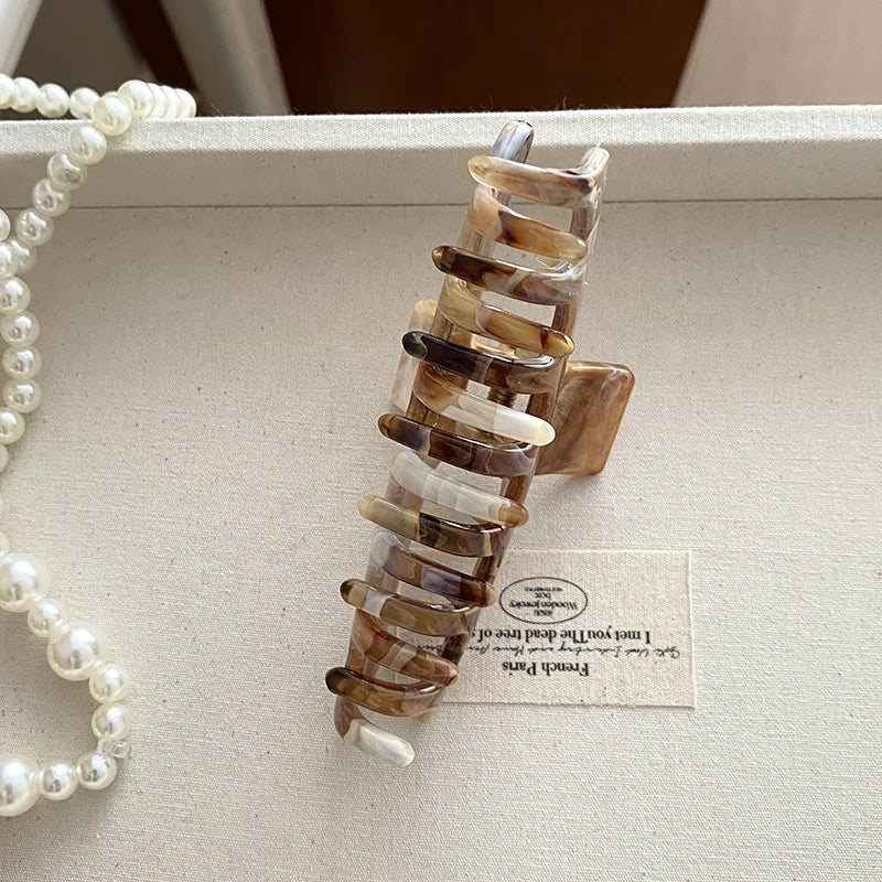 Fashion Stylish Elegant Hair Claw Clips for Girls Winter Autumn Graceful Trendy Hair Accessories for Women Ladies in Stock