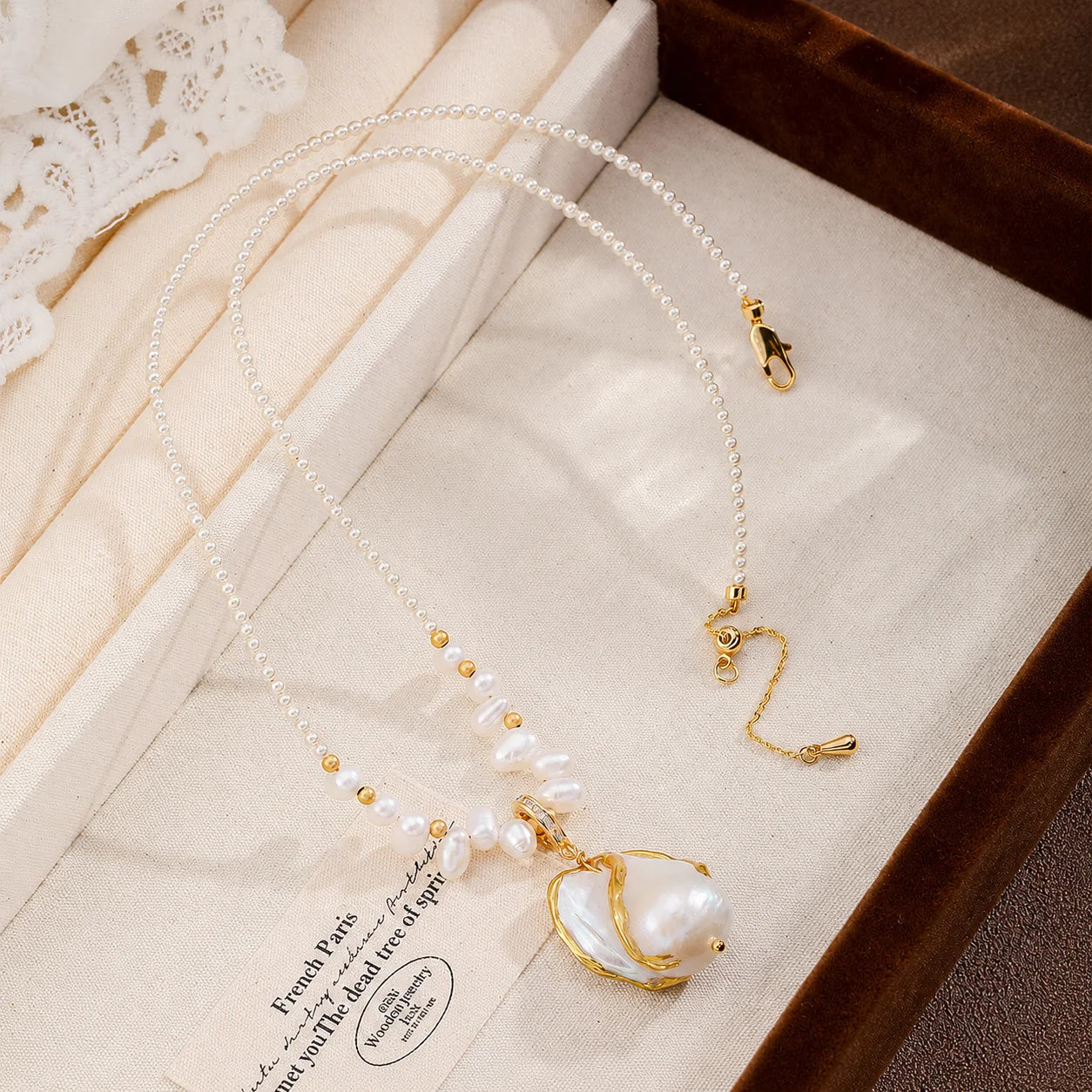 Fashion Freshwater Pearl Baroque Pearl Pendent Necklaces for Girls Elegant Jewelry for Women Ladies Wholesale China Factory