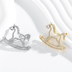 Fashion Glitter Horses Animals Rhinestone Glitter Brooches Spaking Sweet Pins Jewelry for Women Ladies Accessories Wholesale