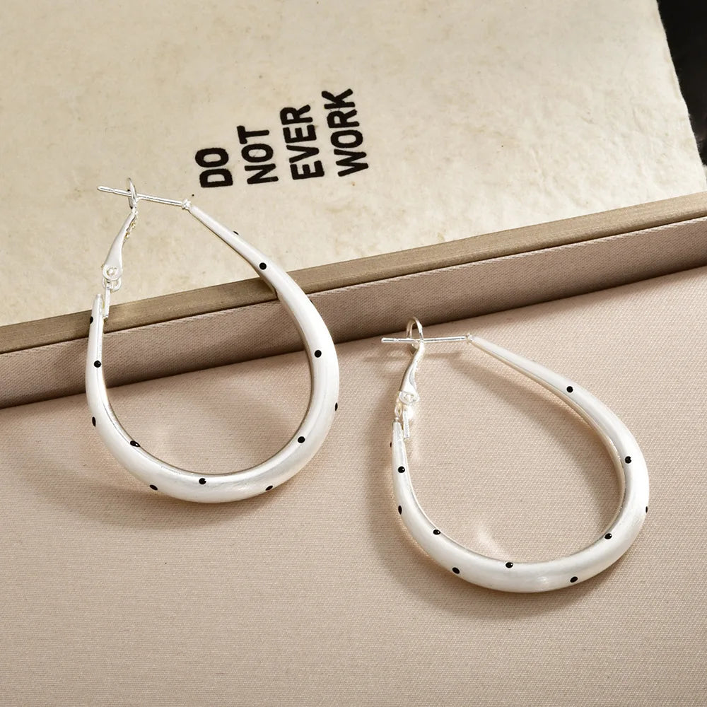 Korean Women's Hoop Earrings Solid Color Circle Polka Dot Brushed Earrings High-end Minimalist Chic Style Elegent Earring Bulk