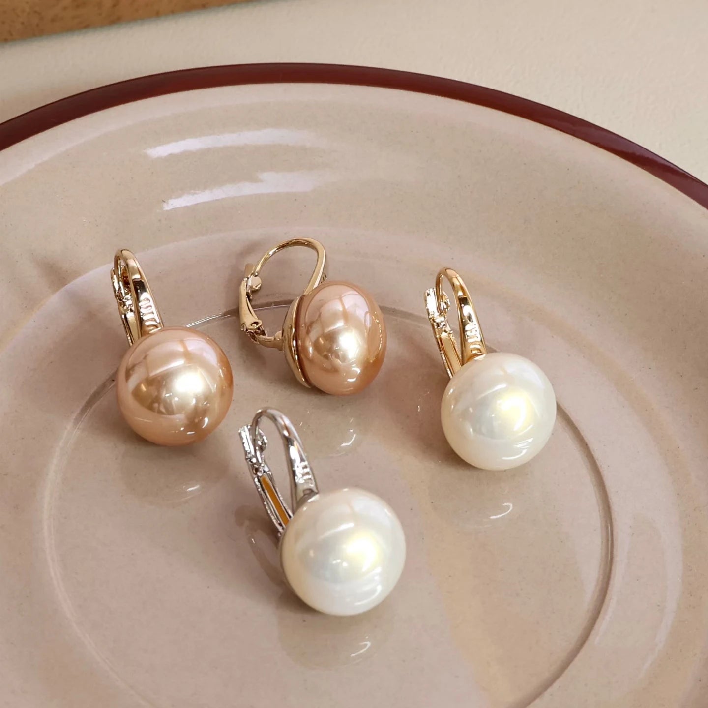 Fashion Simple Classic Elegant Drop Earrings for Girls Sweet Imitation Pearl Dainty Jewelry for Women Lady Accessories Wholesale