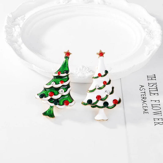Fashion Christmas Trees Santa Brooches Plants Glamorous Charms Pins Jewelry for Women Ladies Accessories Wholesale Hot Sale