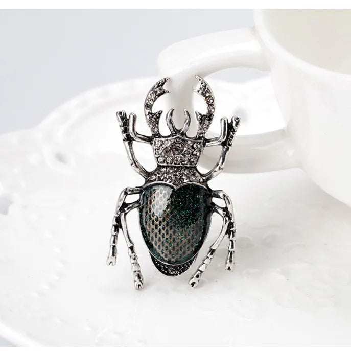 Fashion New Design Insects Trendy Stylish Brooches for Girls Glamorous Pins Jewelry for Women Ladies Accessories Hot Sale
