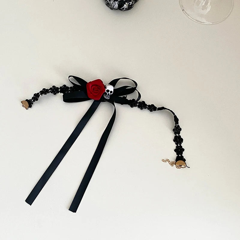 Women 2025 Hot Sale Halloween Party Pumpkin Human Skeleton Fashion Elegant Beauty Customized Collarbone Necklace for Female