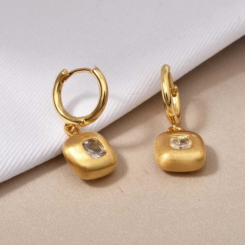French-style Cute Zirconium-inlaid Hoop Earrings Gold Brushed Round Square Heart-shaped Small Ear Buckles Elegant Accessories