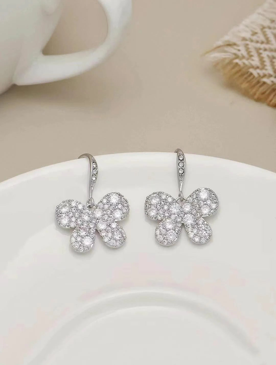 Female Flower Butterfly Square Shape Rhinestone Drop Earring Glitter Sparking Fashion Charms Bulk Jewelry Accessories for Daily