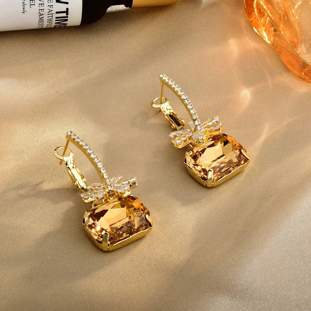 Luxury Crystal Rhinestone Drop Earrings Women Elegant Square Gemstone Dangle Earrings Fashion Sweet Party Jewelry Gift Wholesale