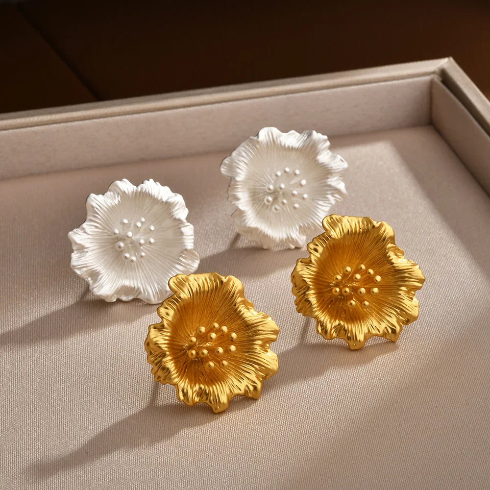 Matte Gold Silver Filigree Hollow Swirl Textured Stud Earrings Elegant Organic Design Statement Unique Jewelry Women Accessories