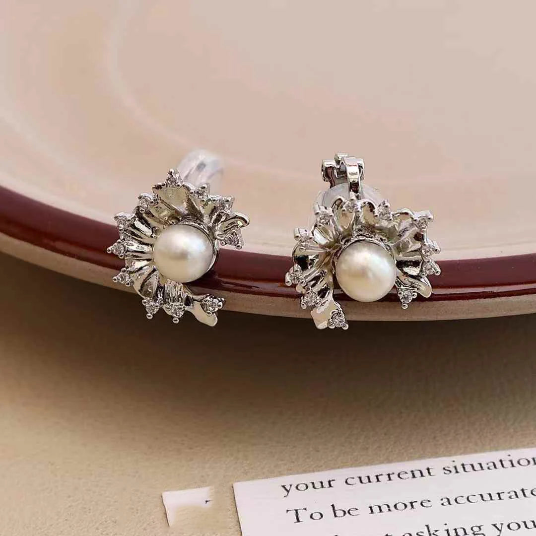 Luxury Refined Dainty Charms Clip on Earrings for Girls Sweet Elegant Simple Classic Jewelry for Women Ladies Accessories Chic